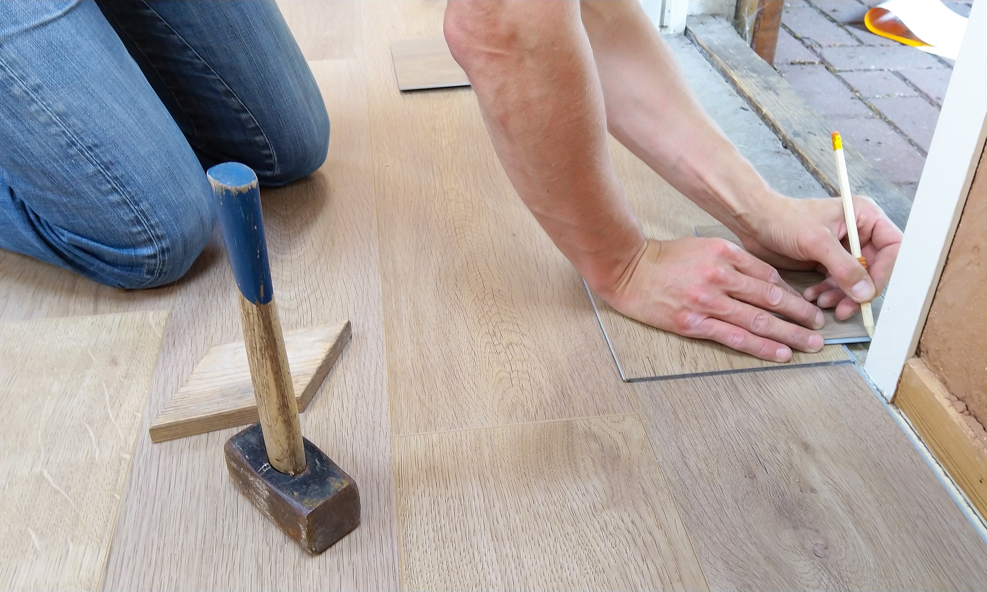 installing floor